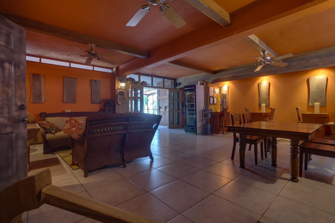 Bayshore Bijou Suites Maya Beach Exterior foto
