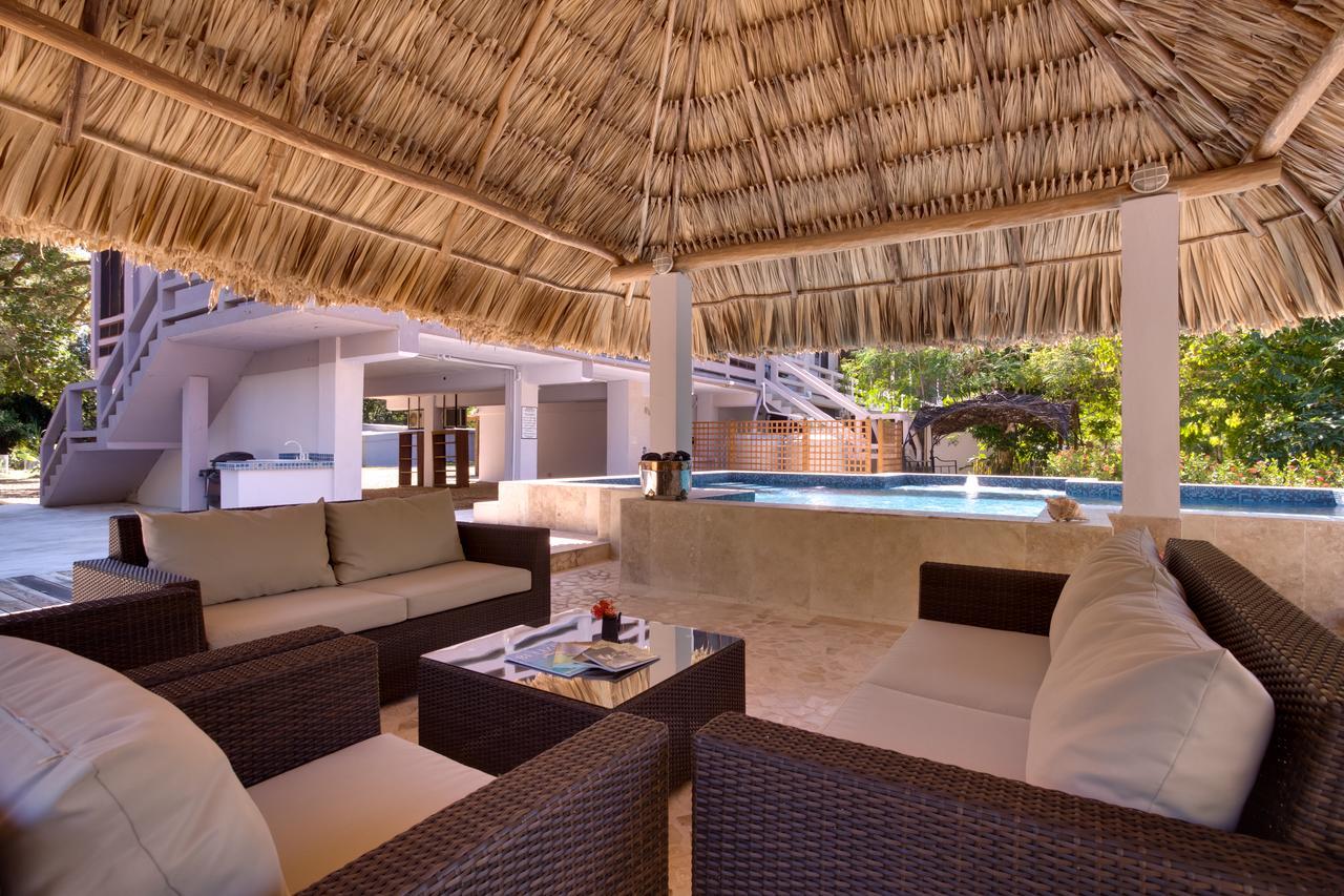 Bayshore Bijou Suites Maya Beach Exterior foto